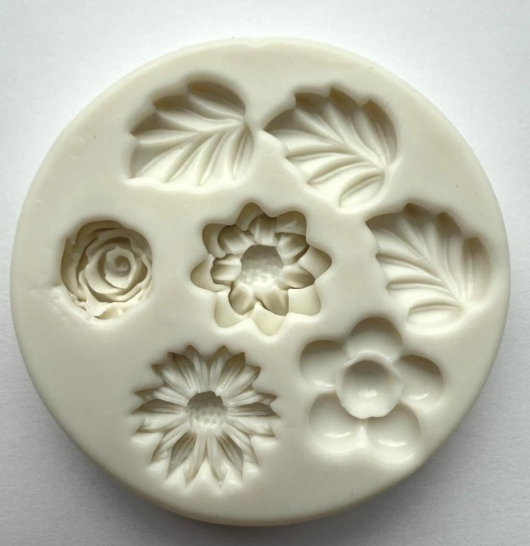 FLOWERS & LEAVES MOLD