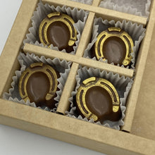Load image into Gallery viewer, MINI HORSESHOE MOLD (4-Cavity)