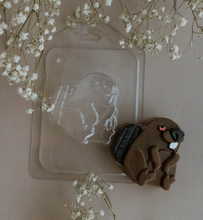 Load image into Gallery viewer, BEAVER MOLD