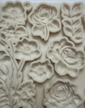 Load image into Gallery viewer, ROSE FLOWERS MOLD