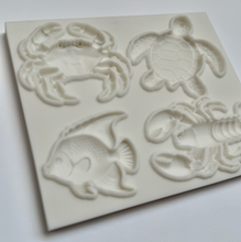 Load image into Gallery viewer, OCEAN CREATURES MOLD - Sea Turtle, Crab, Lobster, Fish