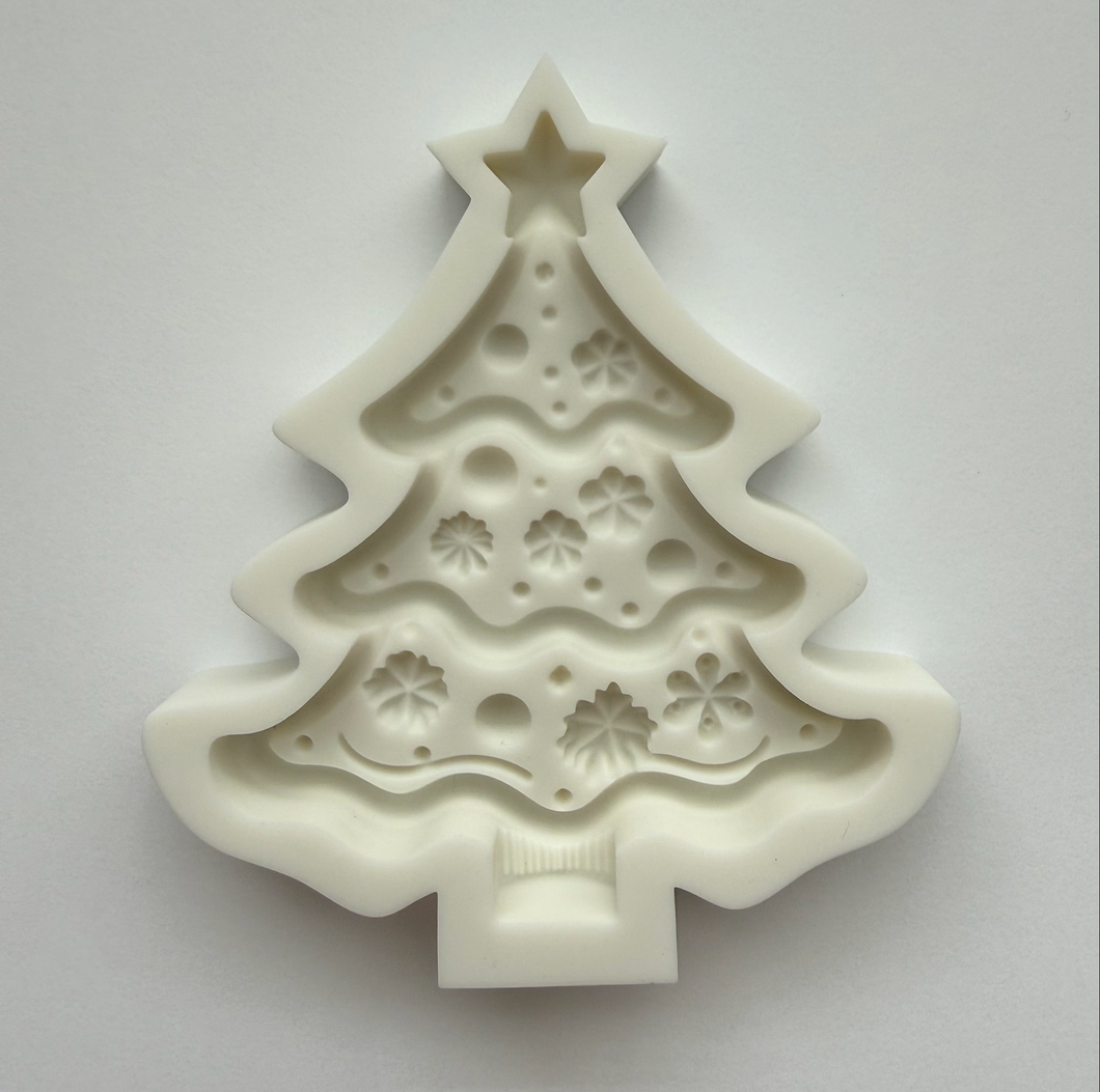 CHRISTMAS TREE MOLD
