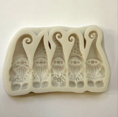 GNOMES MOLD