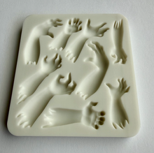 Load image into Gallery viewer, CREEPY HANDS MOLD