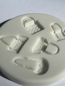 PURSE MOLD