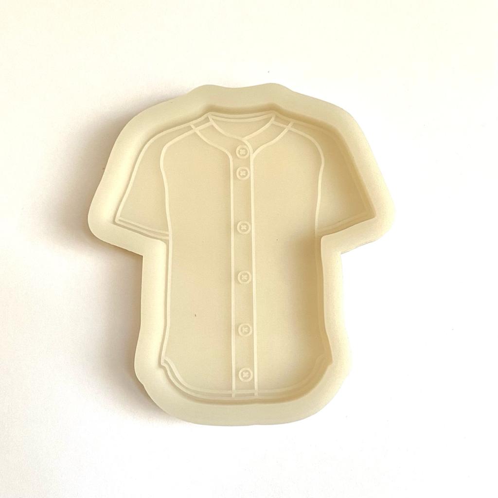 SHIRT MOLD