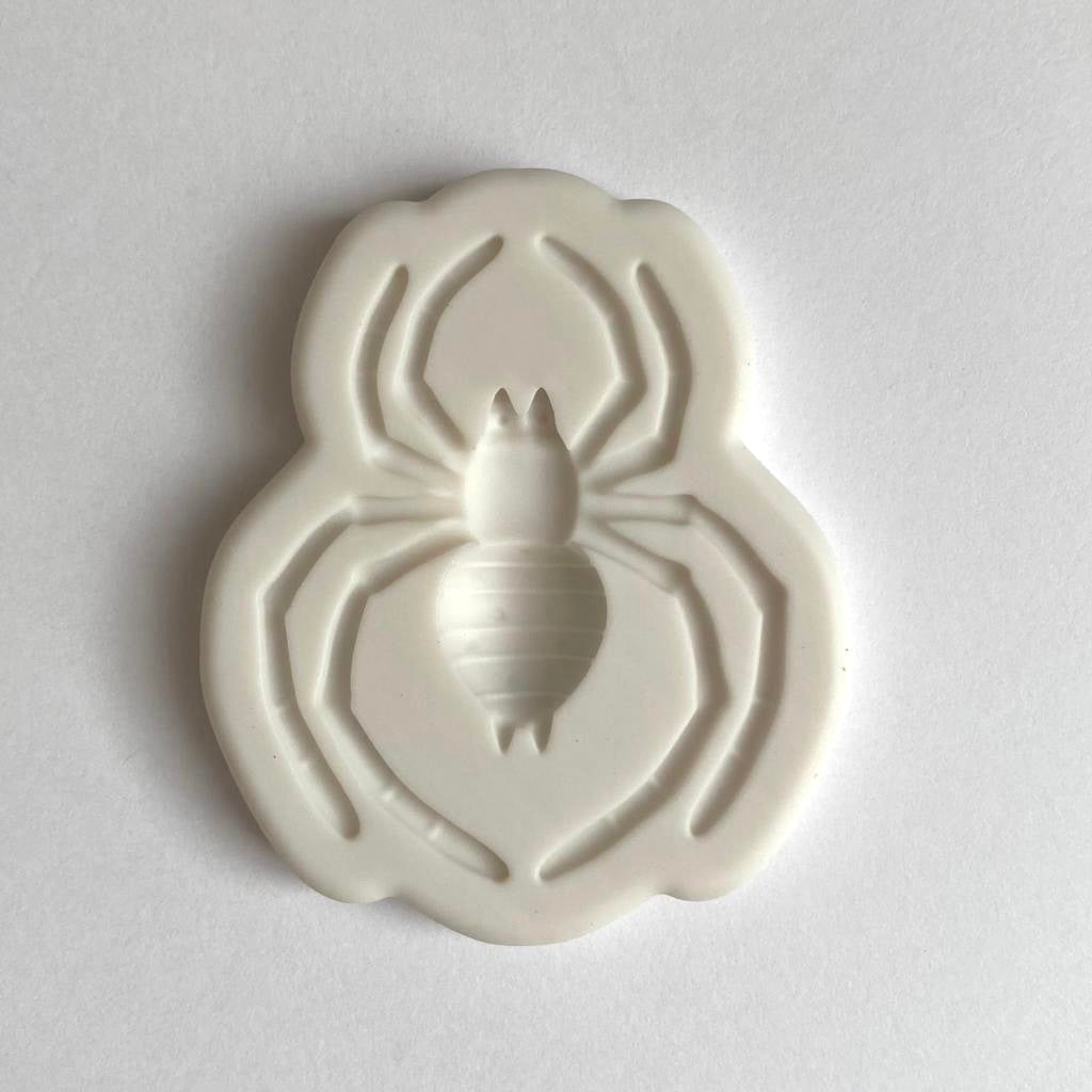SPIDER MOLD