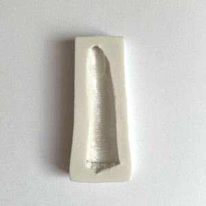 CREEPY FINGER MOLD