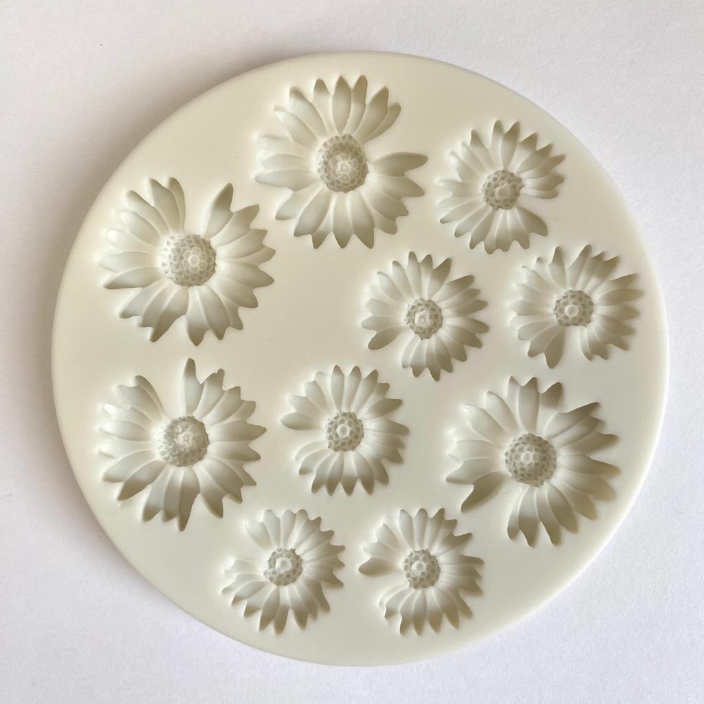 SUNFLOWER VARIETY MOLD