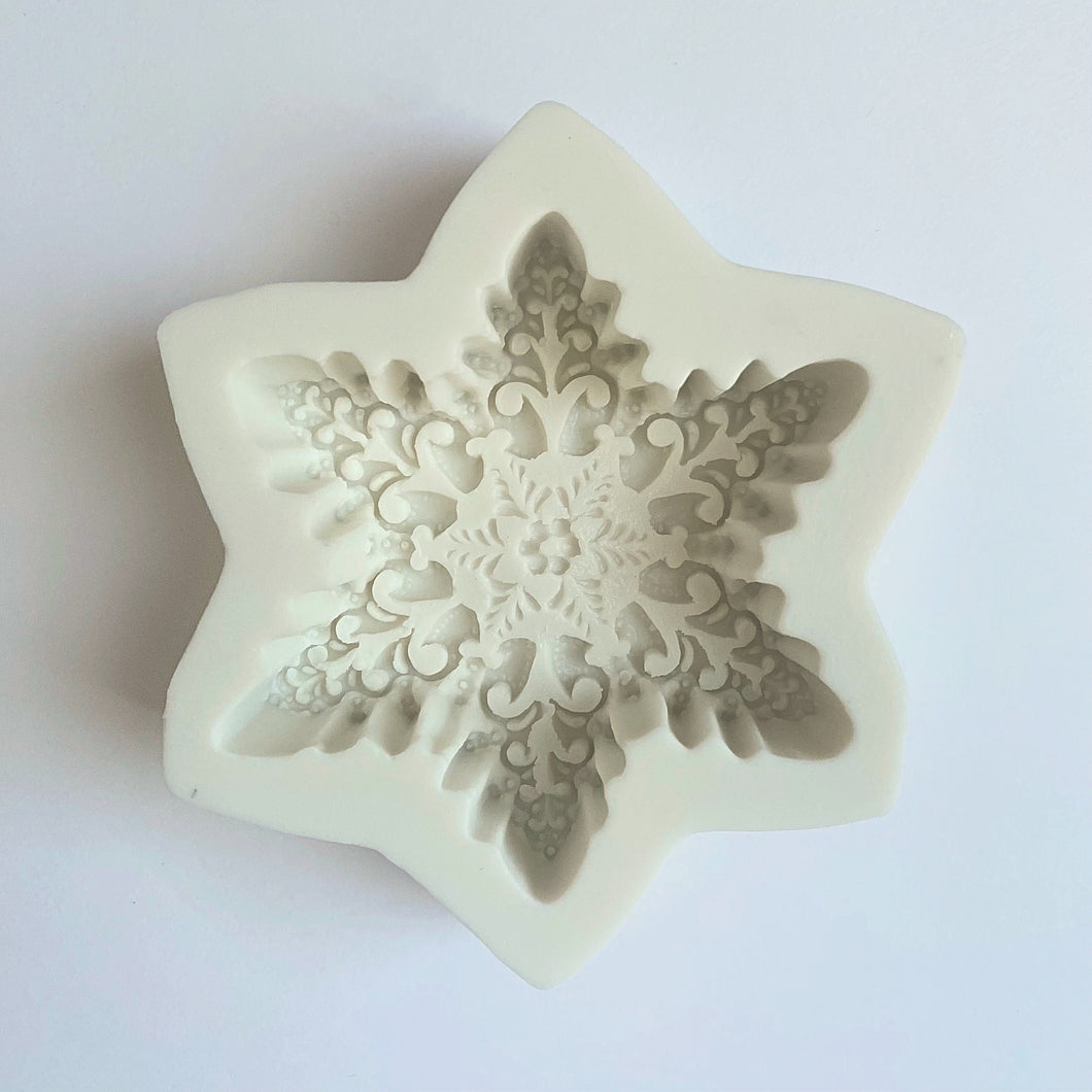 SNOWFLAKE MOLD