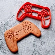 Load image into Gallery viewer, GAMEPAD COOKIE CUTTER