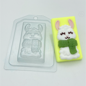 LLAMA WITH A SCARF MOLD