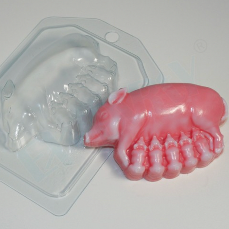 MOMMY PIG MOLD