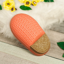 Load image into Gallery viewer, KNITTED SLIPPER MOLD - Shapem