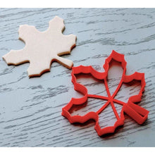 Load image into Gallery viewer, SCHOOL THEME COOKIE CUTTER SET - NOTEBOOK, PENCIL, RULER, ERASER, MAPLE LEAF - Shapem