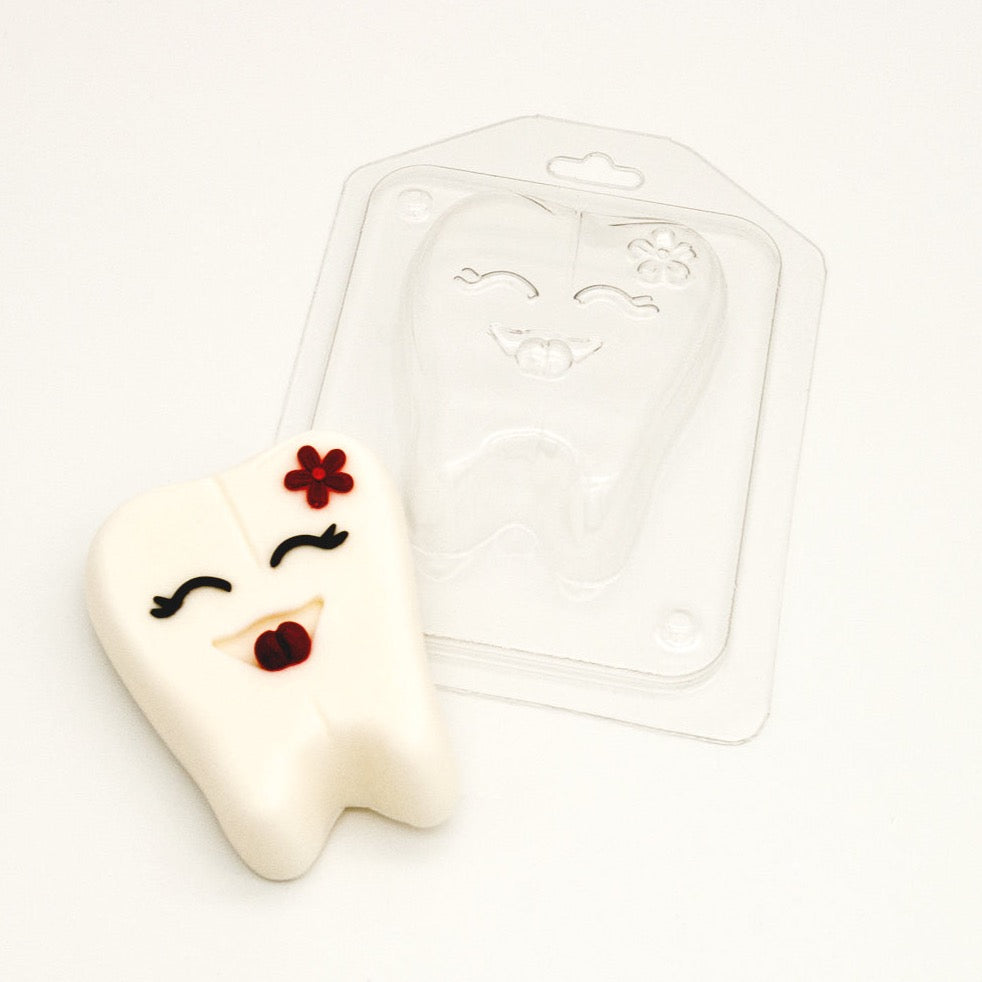 CUTE TOOTH MOLD